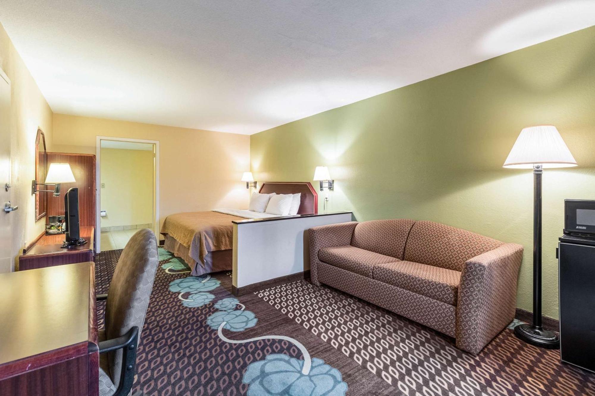 Quality Inn Alexandria Exteriör bild